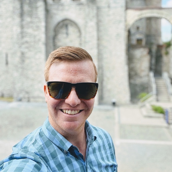 Meet your Posher, Jason - Picture 1 of 1